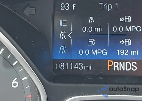 2018 Ford Focus Se z USA, uszkodzony, nr VIN 1FADP3FE1JL235501